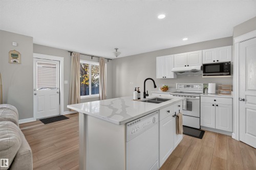 1304 Barnes Close Sw, Edmonton, AB 