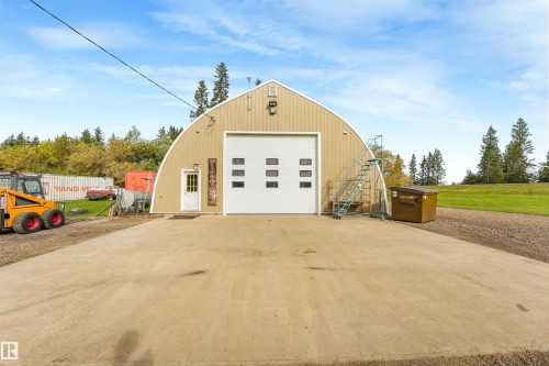 572004 Highway 857, Rural Two Hills County, AB 