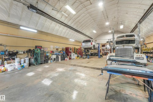 572004 Highway 857, Rural Two Hills County, AB 