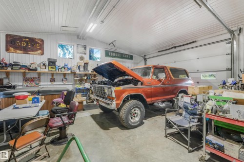 572004 Highway 857, Rural Two Hills County, AB 