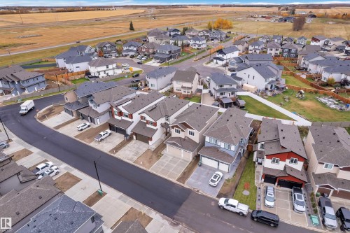 741 Astoria Way, Devon, AB 