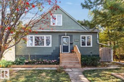 11953 ST ALBERT Trail NW  Edmonton, AB T5L 4G5