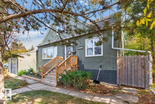 11953 St Albert Trail Nw, Edmonton, AB 