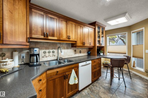 #32 3 Poirier Av, St. Albert, AB 