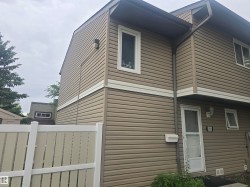 2554 79 Street NW  Edmonton, AB T6K 3Y4