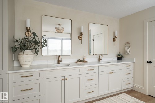 211 Deer Park Boulevard, Spruce Grove, AB 