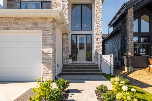 211 Deer Park Boulevard, Spruce Grove, AB 