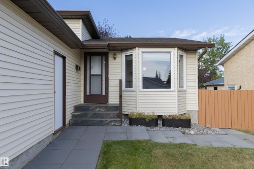 1016 48 Street Nw, Edmonton, AB 