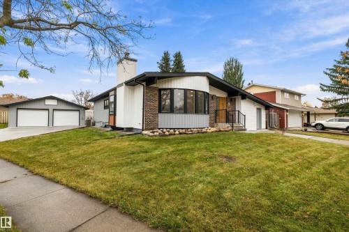 11 Austin Crescent, St. Albert, AB 