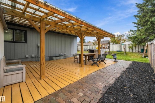 11 Austin Crescent, St. Albert, AB 