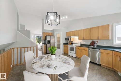 24 La Costa Fairway Close, Stony Plain, AB 