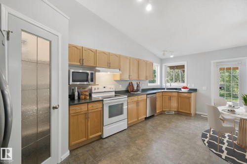 24 La Costa Fairway Close, Stony Plain, AB 
