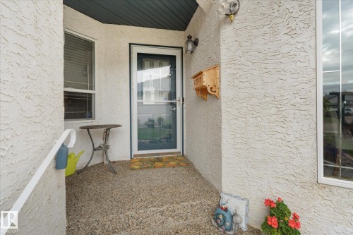 Exterior entry - 7 Linkside Pl, Spruce Grove, AB 