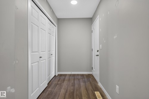 9330 Cooper Bend Sw, Edmonton, AB 