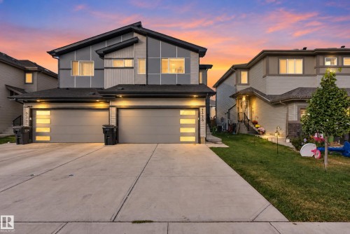 9330 Cooper Bend Sw, Edmonton, AB 