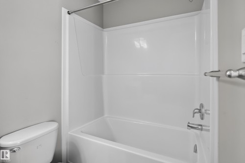 9330 Cooper Bend Sw, Edmonton, AB 