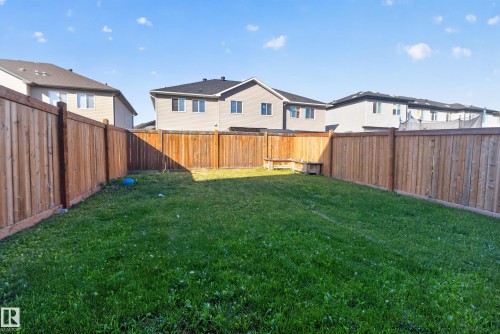 9330 Cooper Bend Sw, Edmonton, AB 