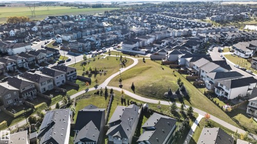 9330 Cooper Bend Sw, Edmonton, AB 
