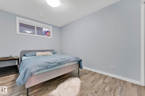 5914 Anthony Crescent Sw, Edmonton, AB 