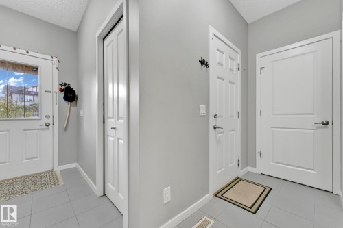 5914 Anthony Crescent Sw, Edmonton, AB 