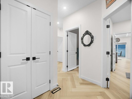 92 Edgefield Way, St. Albert, AB 