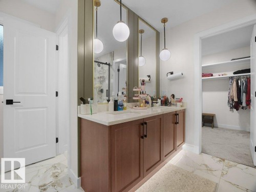 92 Edgefield Way, St. Albert, AB 
