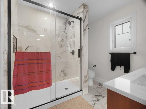 92 Edgefield Way, St. Albert, AB 