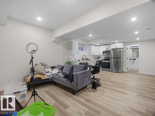 92 Edgefield Way, St. Albert, AB 