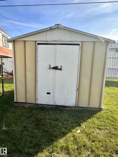 5415 48 Street, Wetaskiwin, AB 