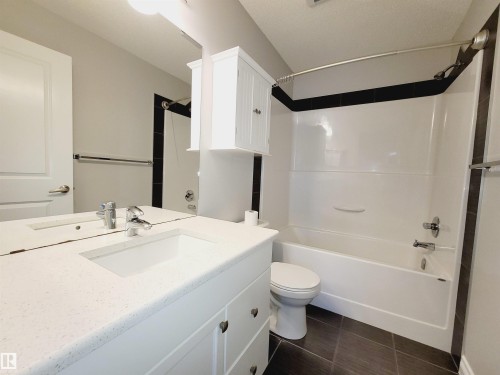 #25 445 Brintnell Bv Nw, Edmonton, AB 