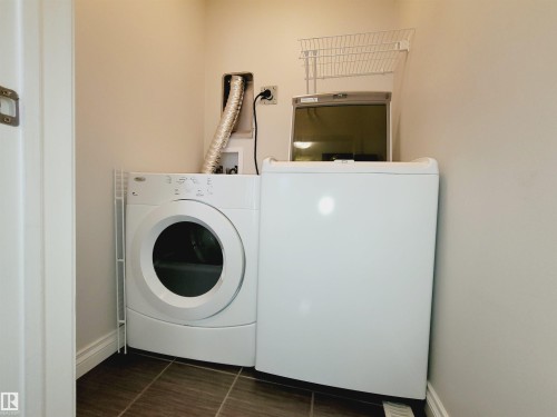#25 445 Brintnell Bv Nw, Edmonton, AB 