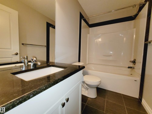 #25 445 Brintnell Bv Nw, Edmonton, AB 