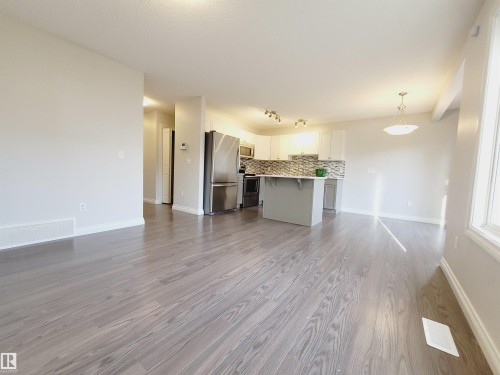 #25 445 Brintnell Bv Nw, Edmonton, AB 