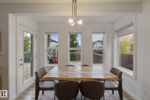 4113 158 Avenue Nw, Edmonton, AB 