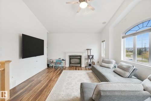 4113 158 Avenue Nw, Edmonton, AB 