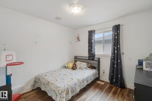 4113 158 Avenue Nw, Edmonton, AB 