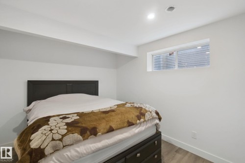 4113 158 Avenue Nw, Edmonton, AB 