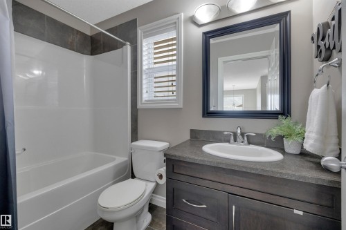 310 Ash Close, Leduc, AB 