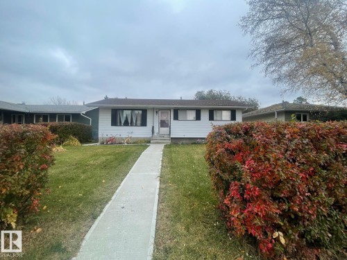 6 Beechmont Crescent, Spruce Grove, AB 