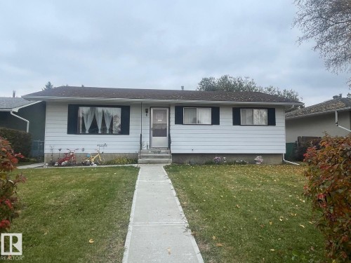 6 Beechmont Crescent, Spruce Grove, AB 