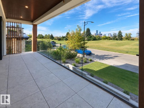 8915 Strathearn Drive Nw, Edmonton, AB 