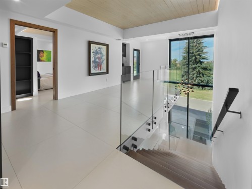 8915 Strathearn Drive Nw, Edmonton, AB 