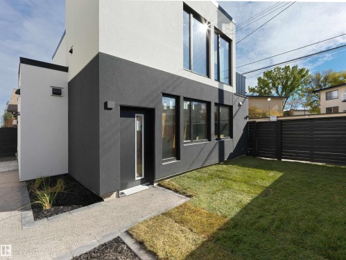 8915 Strathearn Drive Nw, Edmonton, AB 