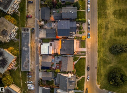 8915 Strathearn Drive Nw, Edmonton, AB 