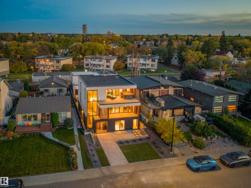 8915 Strathearn Drive Nw, Edmonton, AB 