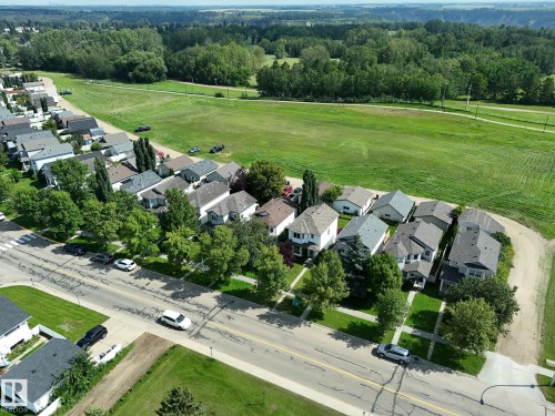 Additional content - 137 Michigan Street, Devon, AB 