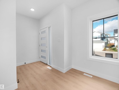 348 Roberts Wynd, Leduc, AB 