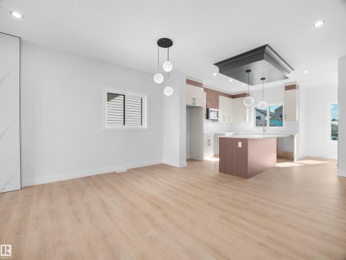 348 Roberts Wynd, Leduc, AB 