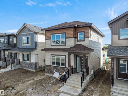 348 Roberts Wynd, Leduc, AB 