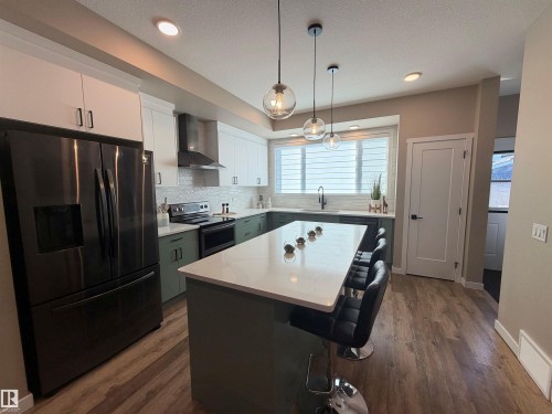 595 Meadowview Drive, Fort Saskatchewan, AB 